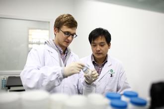 ������ҩʱ�����Ծ����ҩ���з�ƫ��������